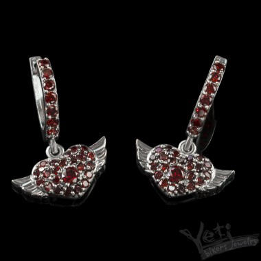 Серебряные серёжки сердце "Amazing"