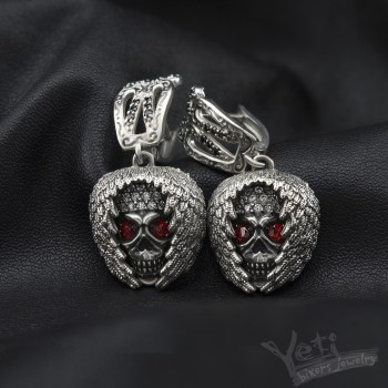 Серебряные серьги с камнями и черепом  "Annabelle" 