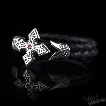 Срібний чоловічий браслет на шкіряному шнурі "Celtic Cross" 