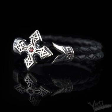 Срібний браслет на шкіряному шнурку "Cross" 