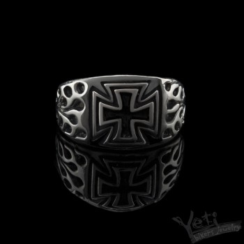 Срібний перстень залізний хрест "Iron Cross" 