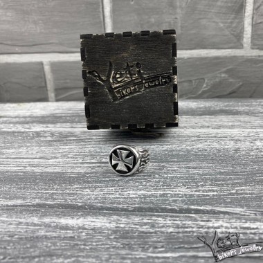 Срібний чоловічий перстень «Iron Cross I» 