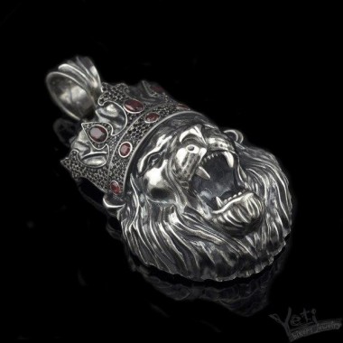 Серебряный мужской кулон  "Lion King" 1099123022