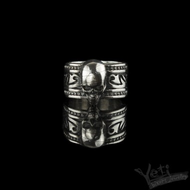Срібний перстень з черепом "Goth"