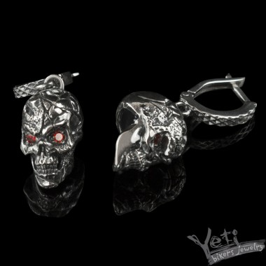 Серебряные серьги  с черепом "Head Hunter"