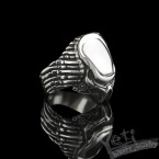 Срібне чоловіче кільце  хижак "Predator" 