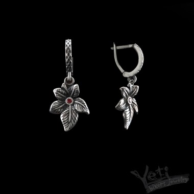 Серебряные серьги  "Leaf"