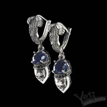 Сережки серебряные с черепами "Atropos" blue 2