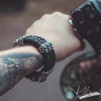 Чоловічий браслет з черепами Chid