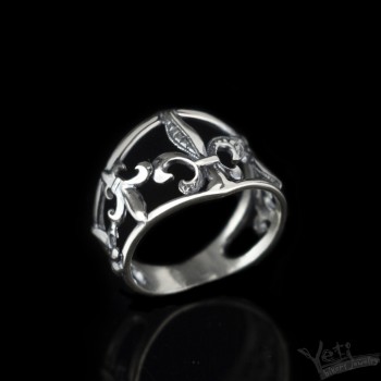 Срібне жіноче кільце флер де лис "Fleur de Lis"
