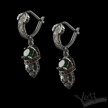 Серёжки из серебра с черепами "Atropos"  green