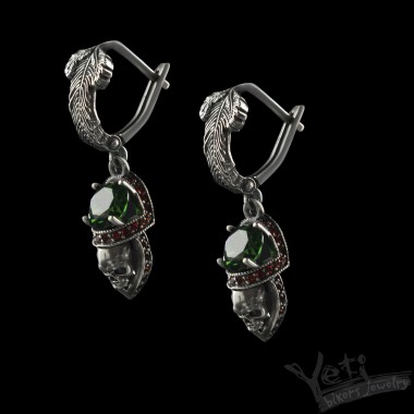 Серёжки из серебра с черепами "Atropos"  green
