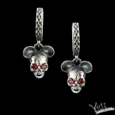 Серебряные серьги "Mickey" 