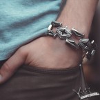 Срібний масивний браслет Переможців не судять 